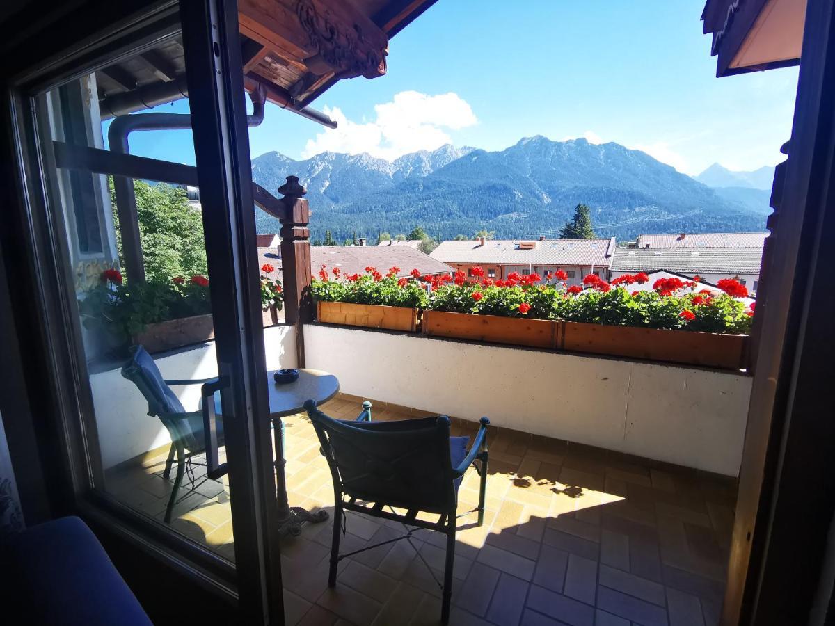 & Zur Post Hotel Wallgau