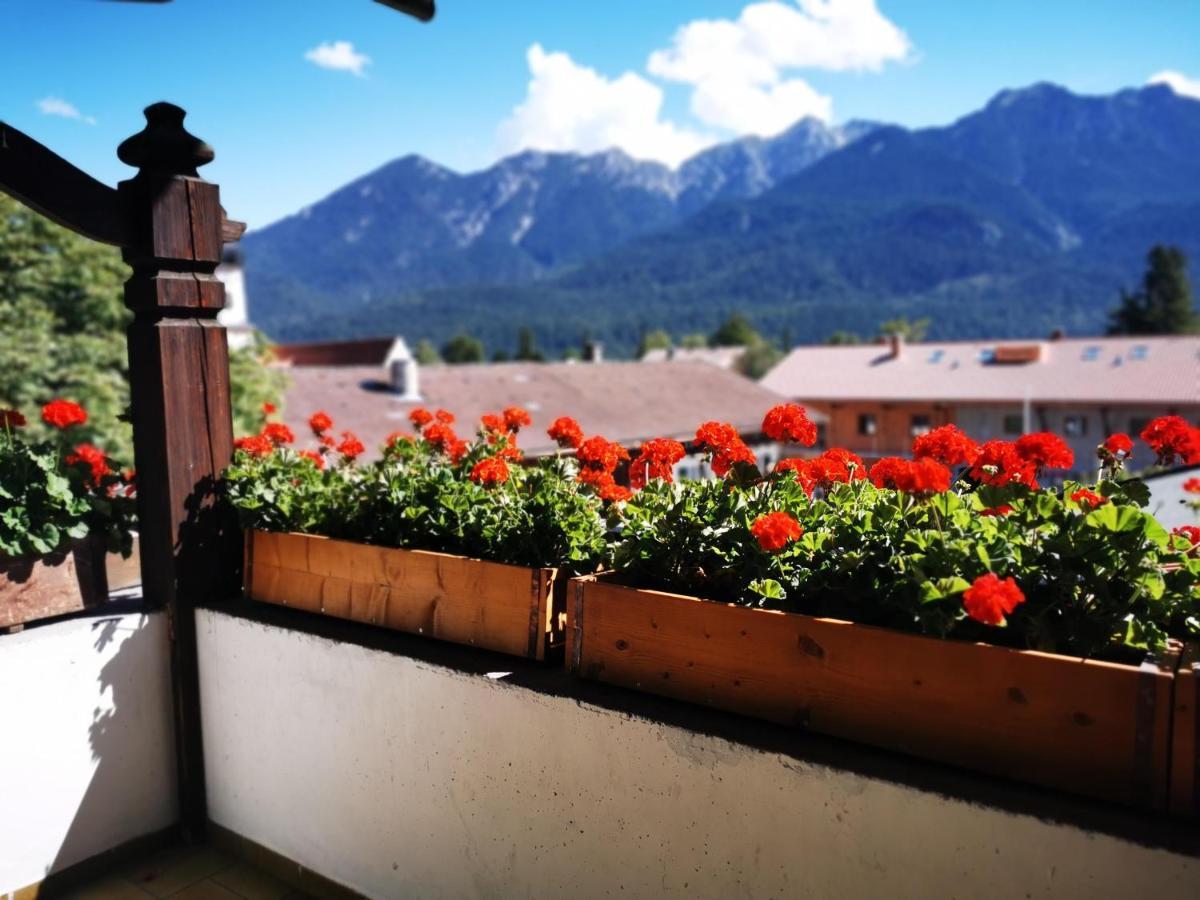 & Zur Post 3* Wallgau